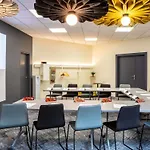 Ibis 3* Compiègne