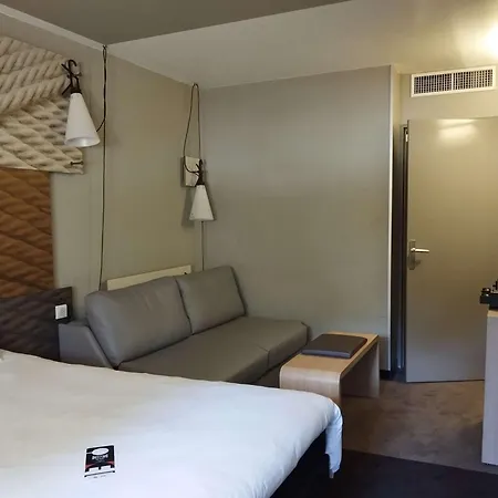 Ibis 3*
