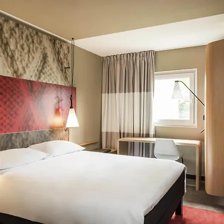 Ibis Hotel Compiègne